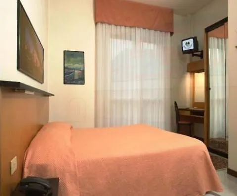 ジャルディーノ ミラノ